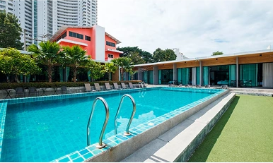 Swimming Pool Landscaping